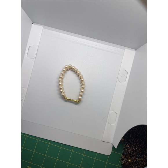 Vintage Richelieu Faux Pearl 2 Strand  Bracelet Gold Tone Chain Signed 7 Inch - Picture 13 of 15